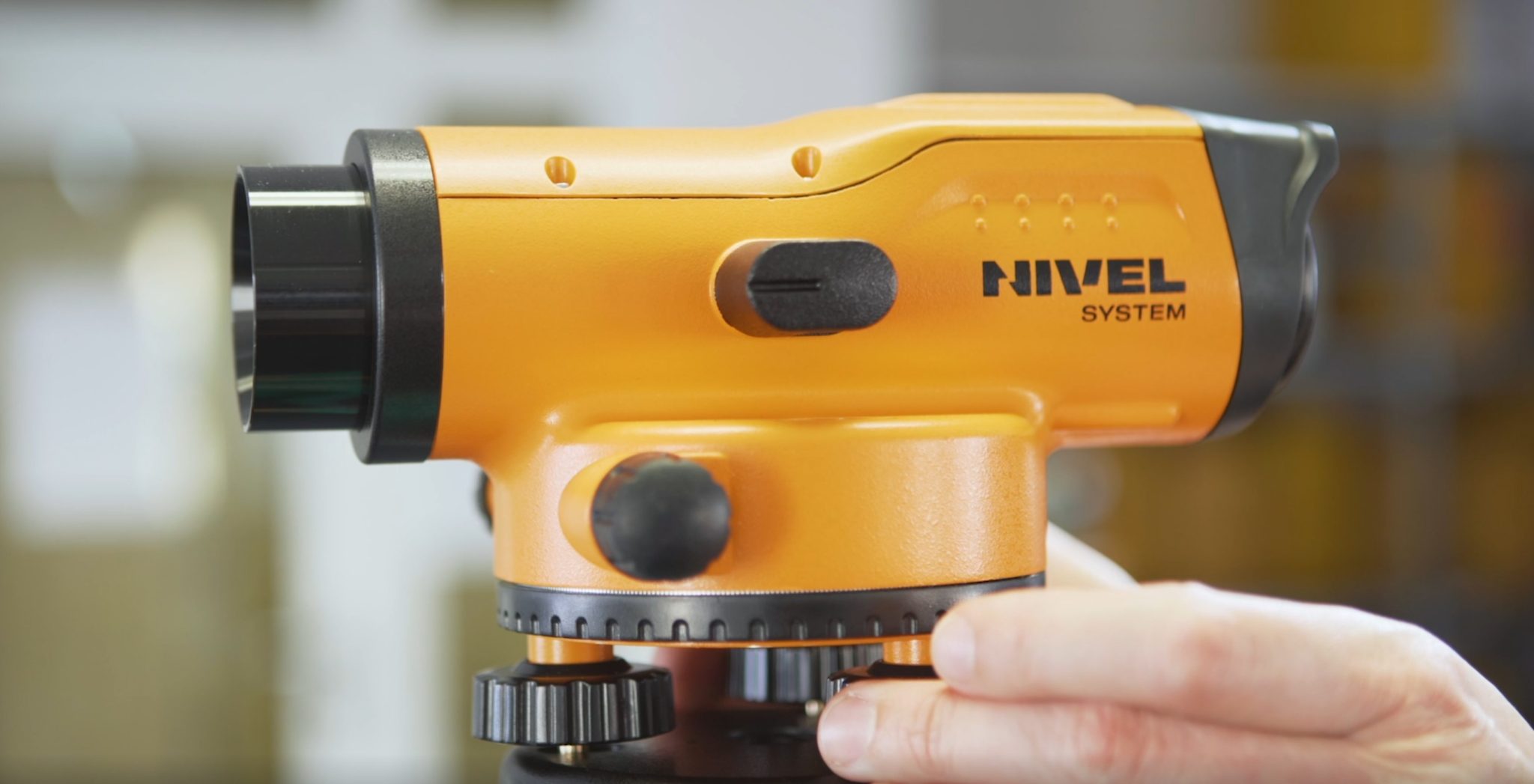 Calibration of a vial in an optical level Nivel System